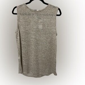 BCBGeneration BCBG oatmeal Sleeveless Top Size M NWT